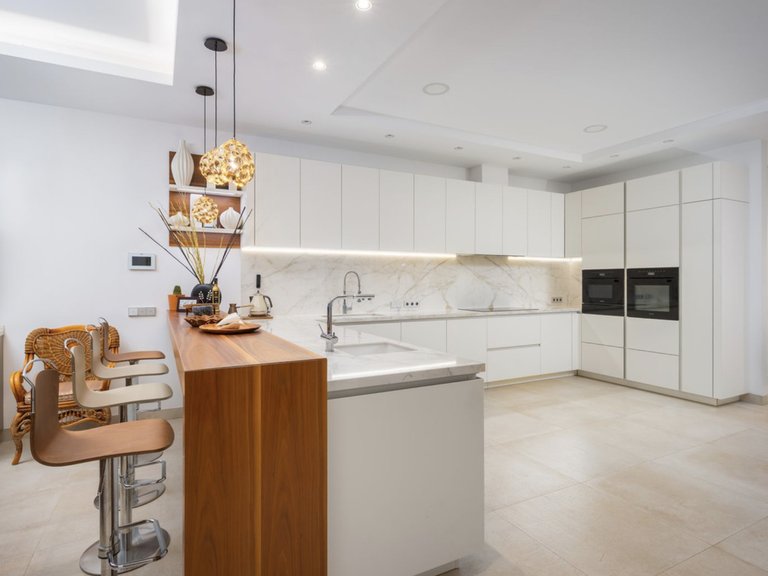 Villa for Sale in San Pedro de Alcantara, Malaga, Guadalmina Baja 15