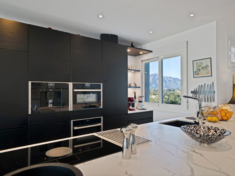 Apartment for Sale in San Pedro De Alcantara, Malaga 13