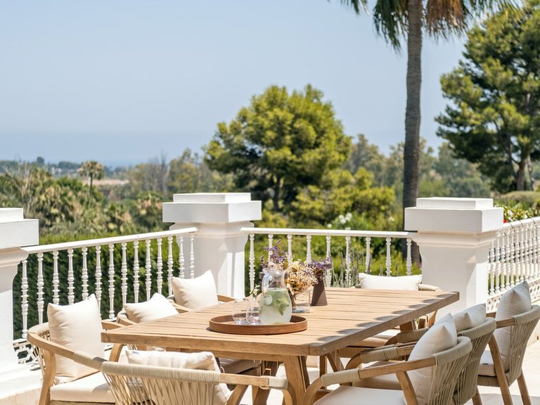 Villa for Sale in Marbella, Malaga 16
