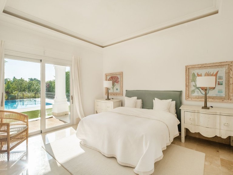 Villa for Sale in Marbella, Malaga 30