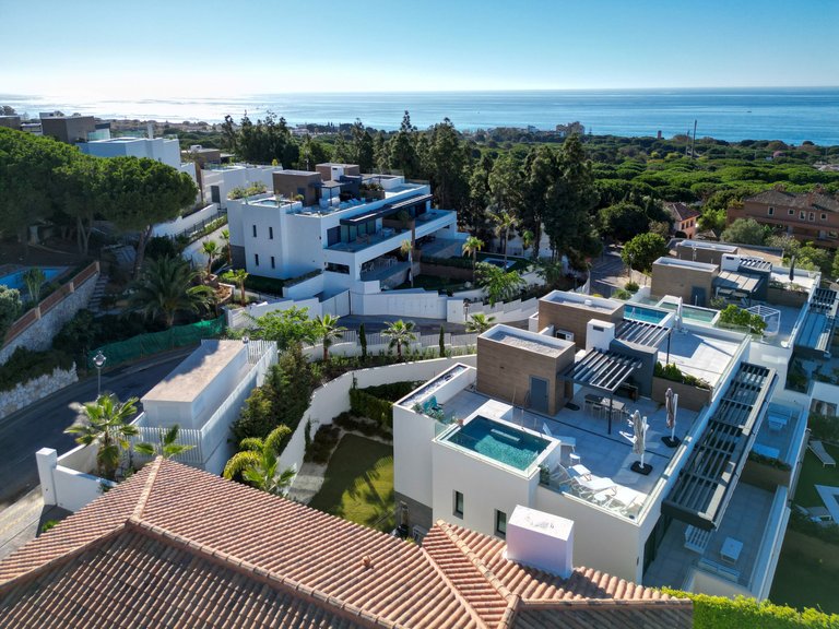 Villa for Sale in Marbella, Malaga 48