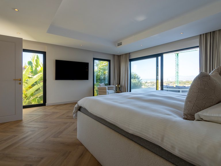 Villa for Sale in Marbella, Malaga 19