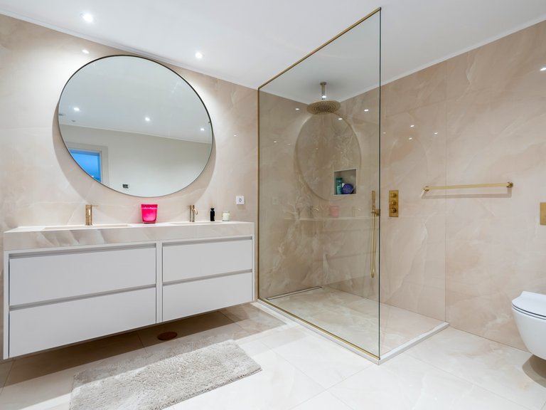 Villa for Sale in Marbella, Malaga 39