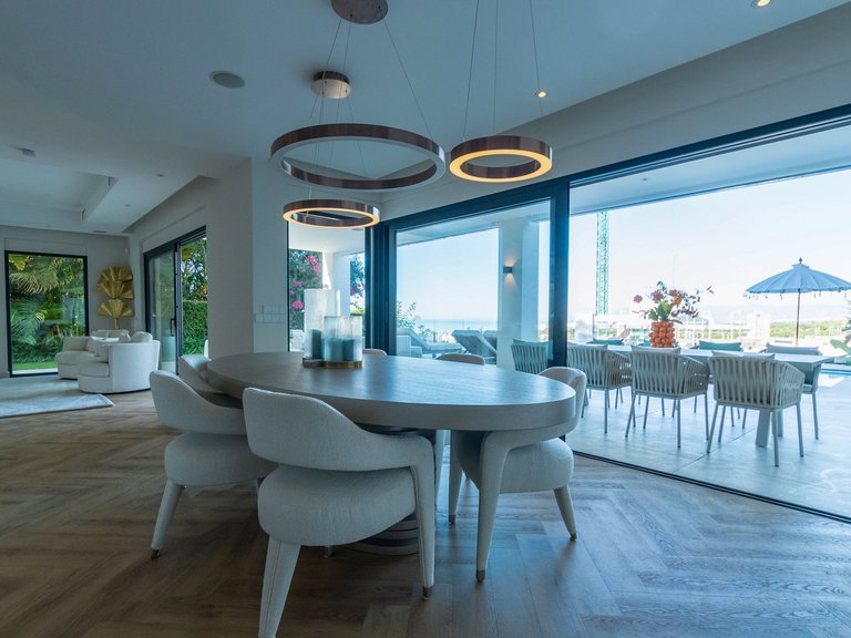 Villa for Sale in Marbella, Malaga 9