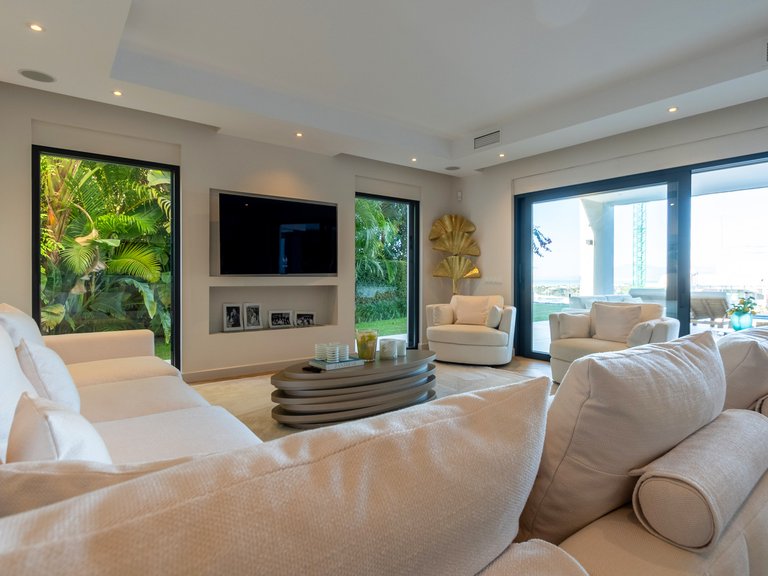 Villa for Sale in Marbella, Malaga 7