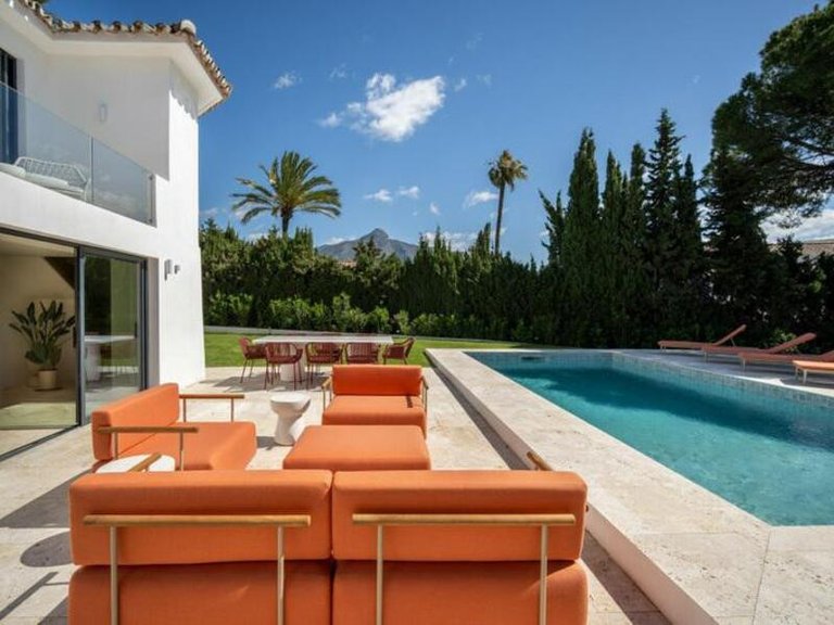 Villa for Sale in Marbella, Malaga 3
