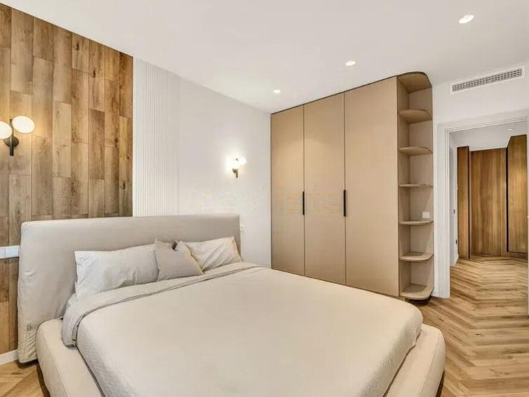 Apartment for Sale in Marbella, Malaga 18