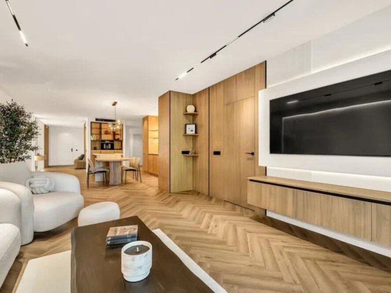 Apartment for Sale in Marbella, Malaga 3