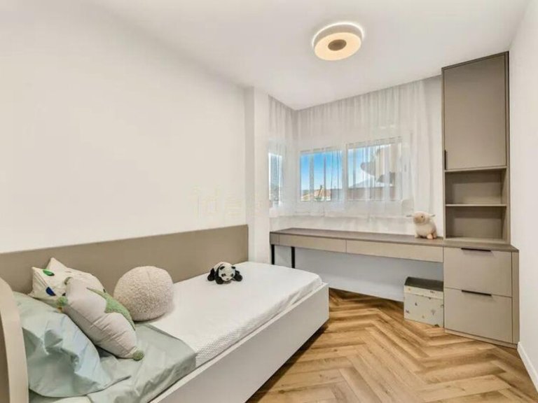 Apartment for Sale in Marbella, Malaga 20