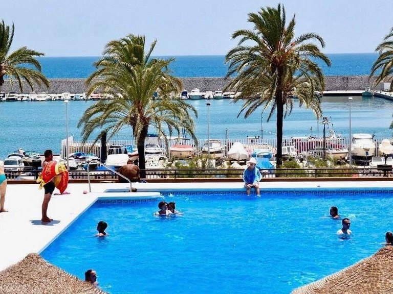 Penthouse for sale in Fuengirola, Malaga 25