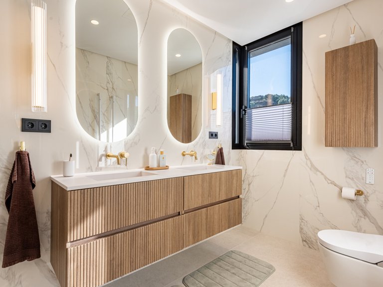 Villa for sale in Mijas Costa, Malaga 24