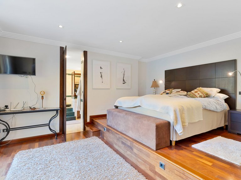 Villa for Sale in Marbella, Malaga 13