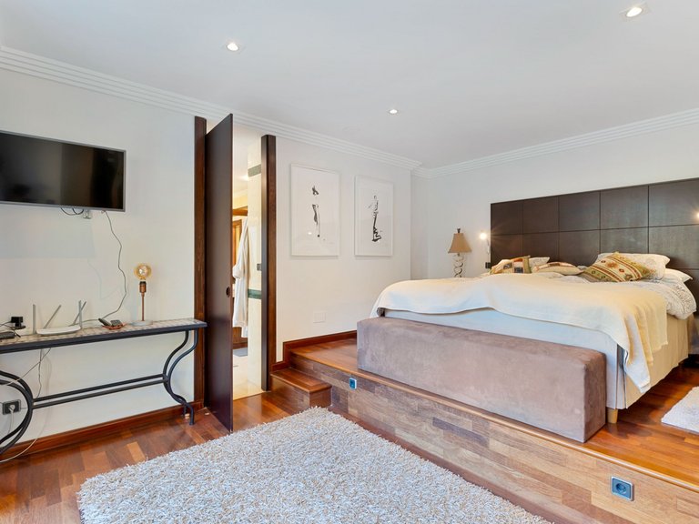 Villa for Sale in Marbella, Malaga 12