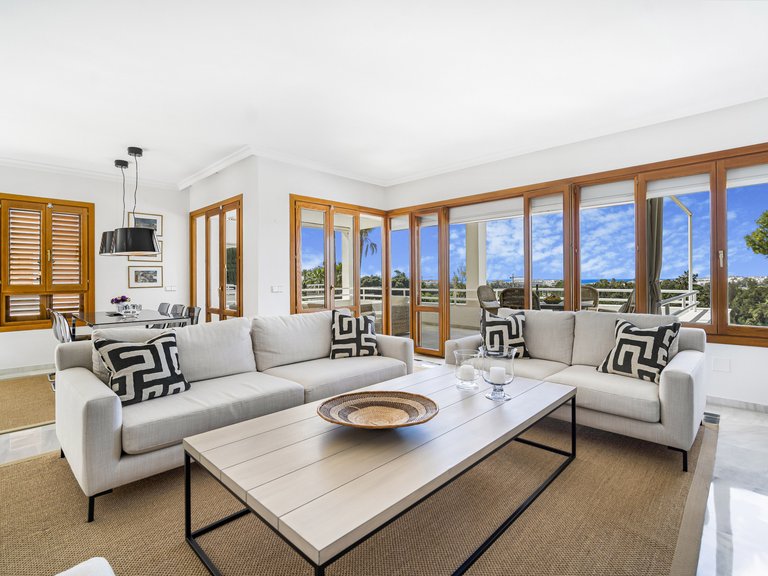 Apartment for Sale in Marbella, Malaga, Nueva Andalucia 13