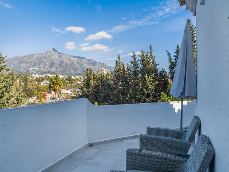 Villa for Sale in Marbella, Malaga 5