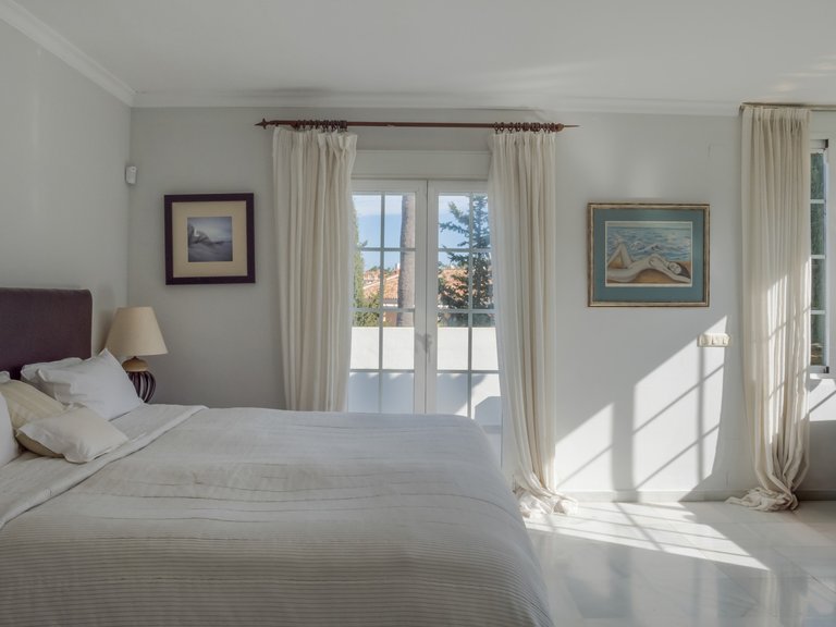 Villa for Sale in Marbella, Malaga 15