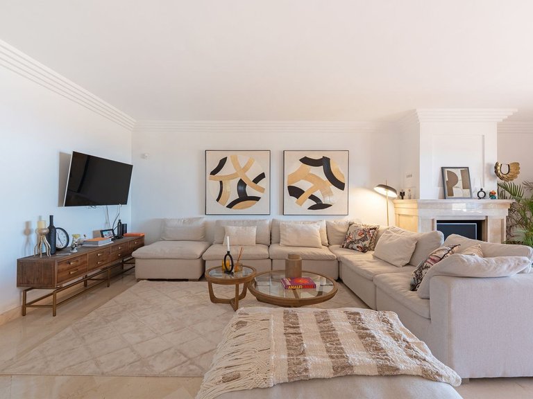 Apartment for Sale in Marbella, Malaga 5