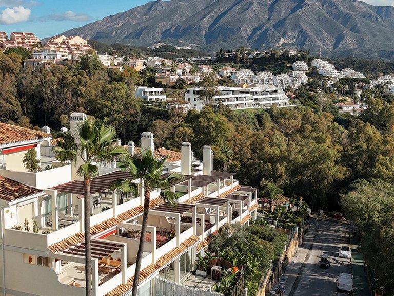 Apartment for Sale in Marbella, Malaga 12
