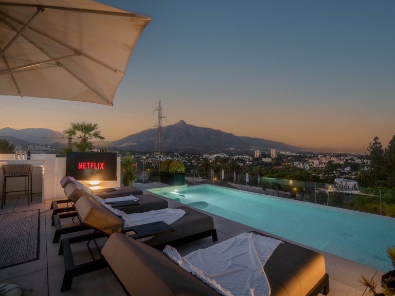 Villa for Sale in Marbella, Malaga 52