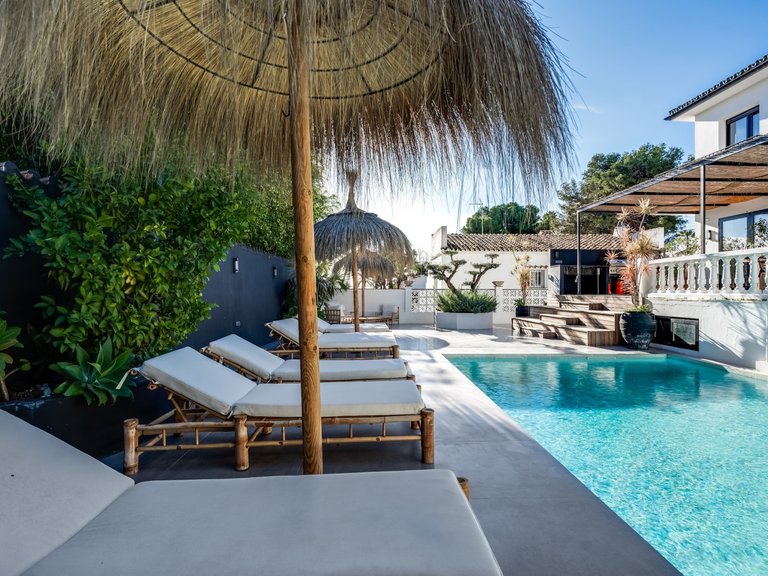 Villa for Sale in Marbella, Malaga 10