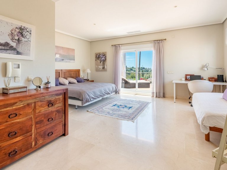 Villa for Sale in Benahavis, Malaga 12