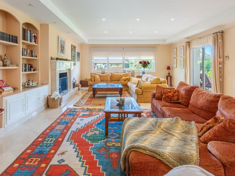 Villa for Sale in Benahavis, Malaga 4