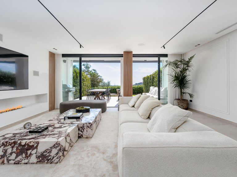 Town House for Sale in Benahavis, Malaga 2