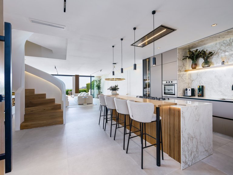 Town House for Sale in Benahavis, Malaga 15