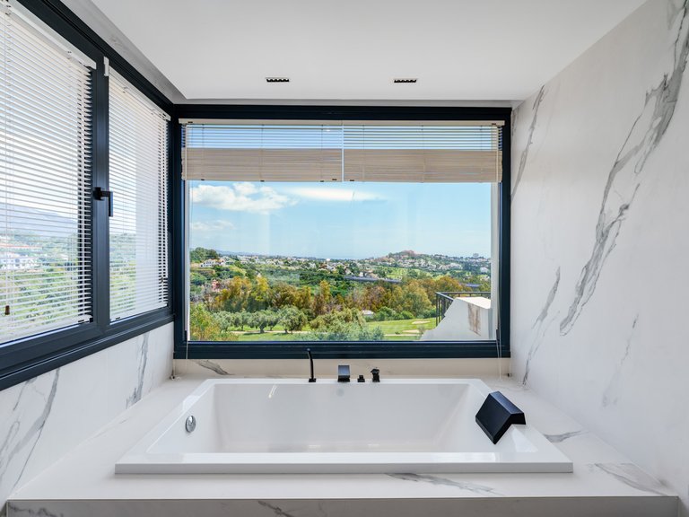 Town House for Sale in Benahavis, Malaga 28