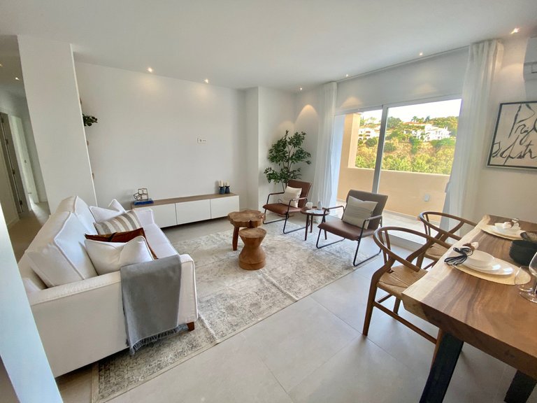 Penthouse for Sale in Benahavis, Malaga 3