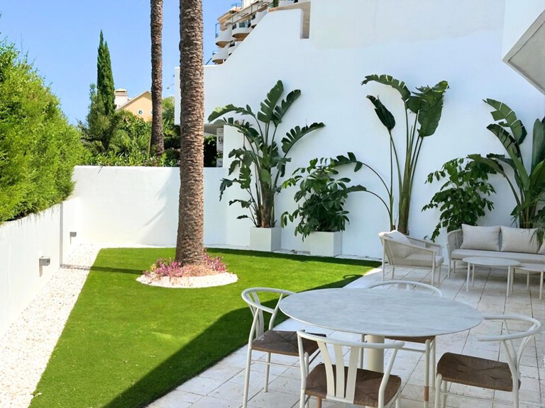 Apartment for Sale in Marbella, Malaga 36