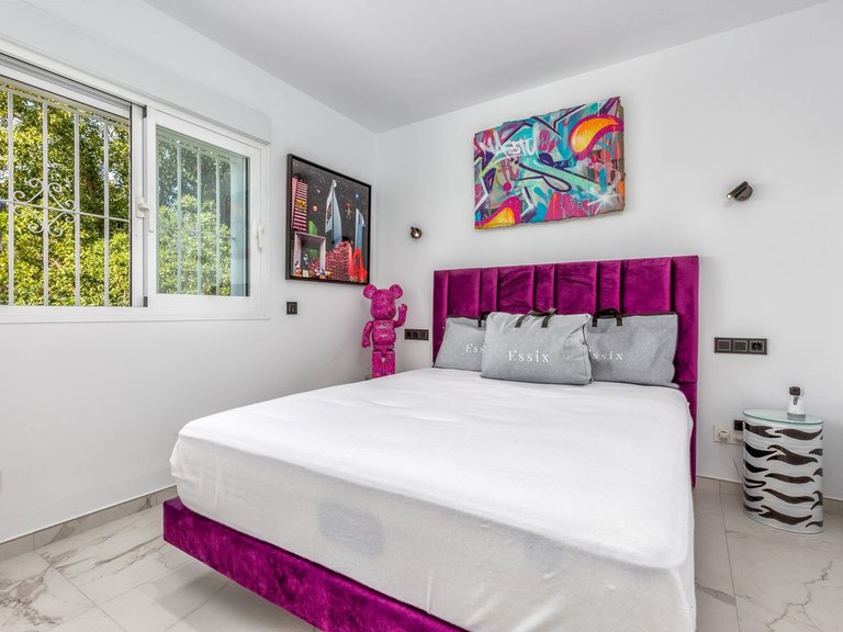 Apartment for Sale in Marbella, Malaga, Nueva Andalucia 10