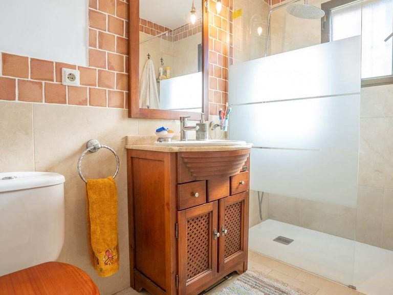 Villa for Sale in Marbella, Malaga 23
