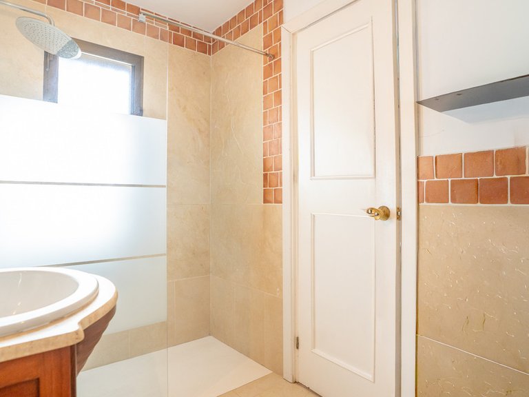 Villa for Sale in Marbella, Malaga 14