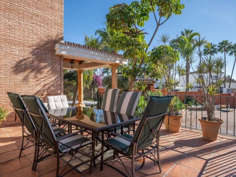 Villa for Sale in Marbella, Malaga 22