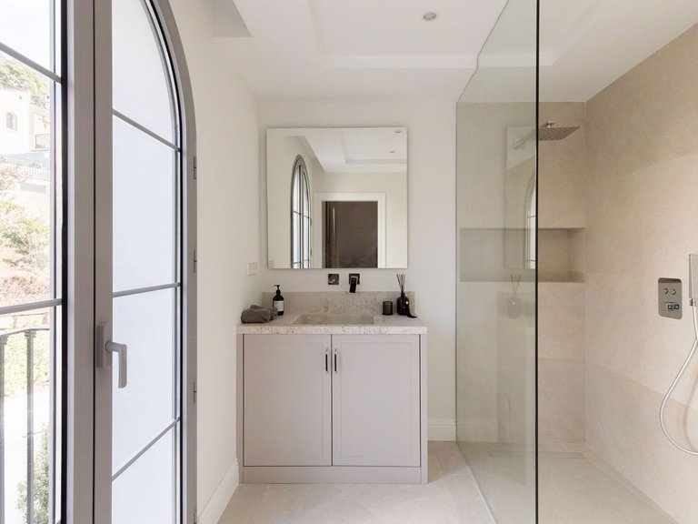 Villa for Sale in Benahavis, Malaga, Los Arqueros 25