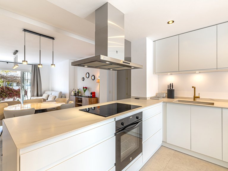 Town House for Sale in Marbella, Malaga 16