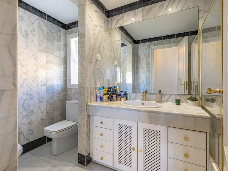 Town House for Sale in Marbella, Malaga 22