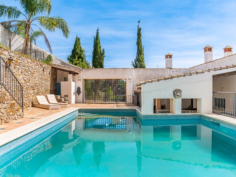 Villa for Sale in Benahavis, Malaga 6