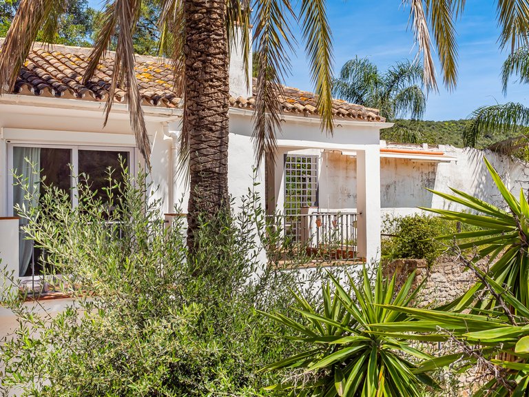 Villa for Sale in Benahavis, Malaga 16