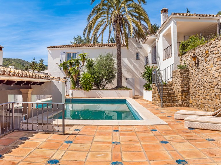Villa for Sale in Benahavis, Malaga 4