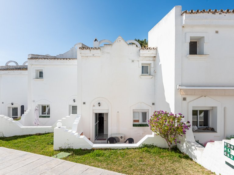 Town House for sale in Marbella, Malaga 21