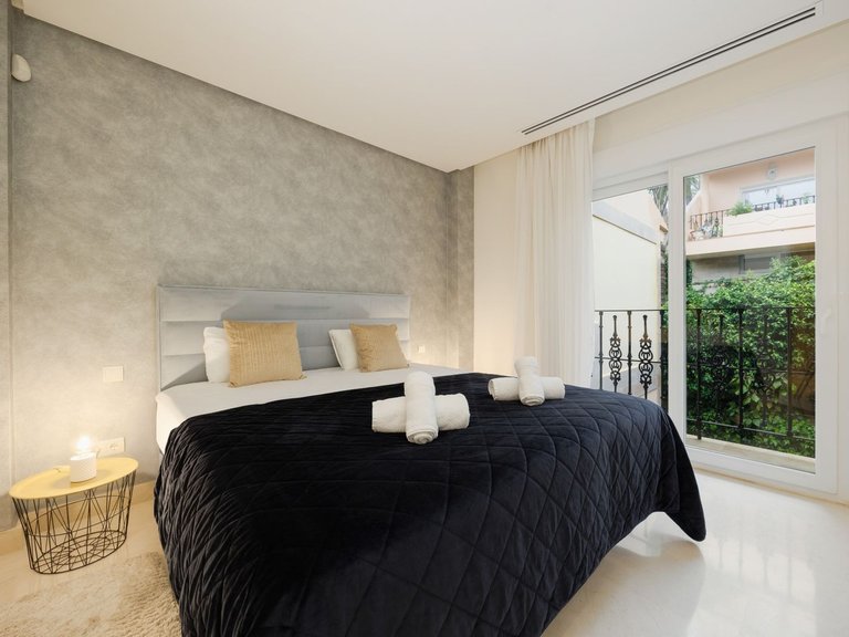 Apartment for Sale in Marbella, Malaga 14