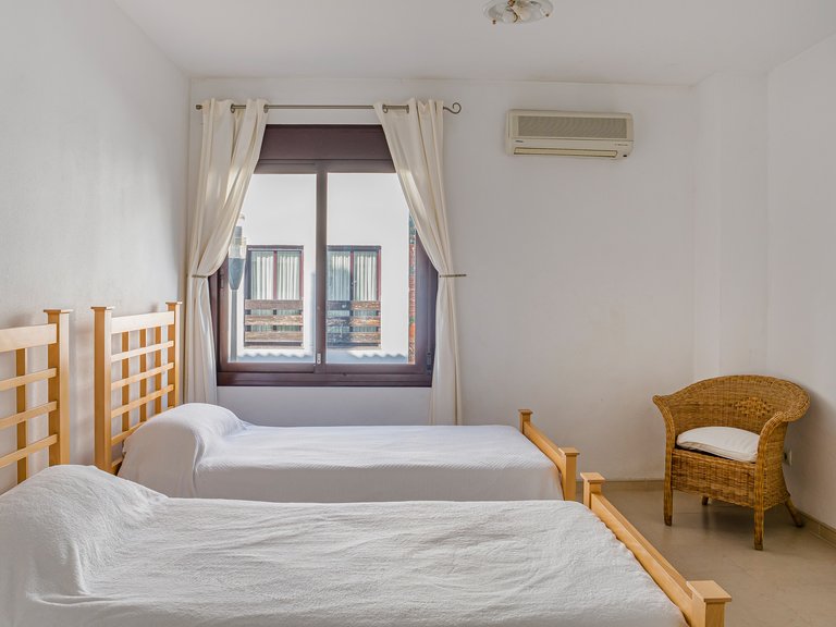 Apartment for Sale in Marbella, Malaga 12