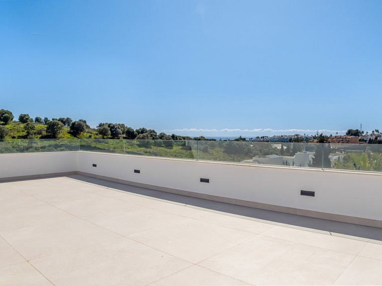 Villa for Sale in Benahavis, Malaga, Paraiso Alto 14