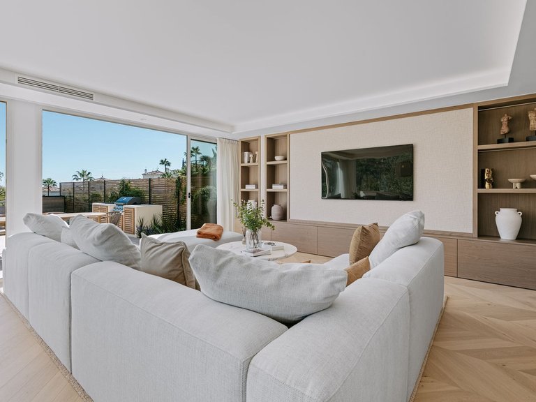 Apartment for Sale in Marbella, Malaga 11