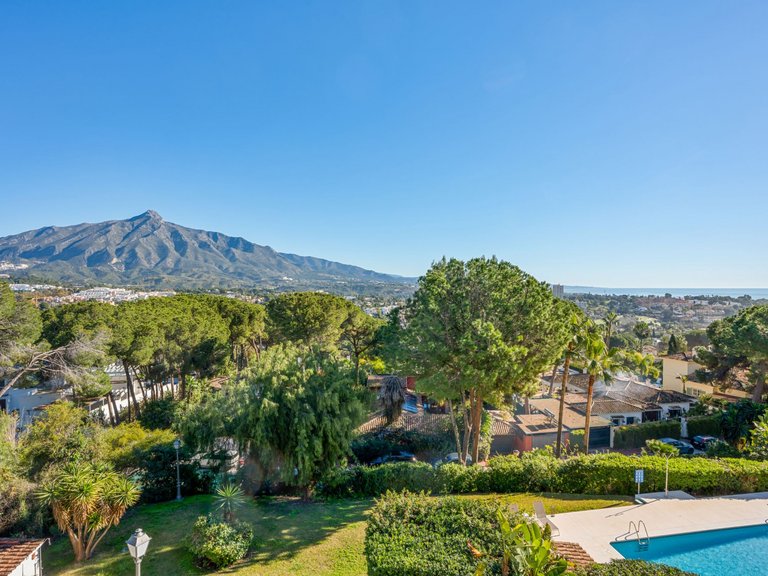 Town House for Sale in Marbella, Malaga 13