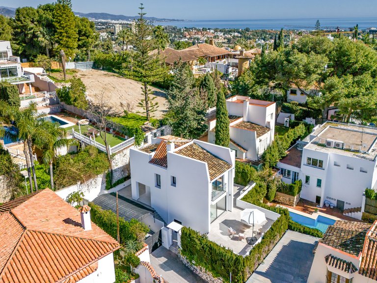 Villa for Sale in Marbella, Malaga 55