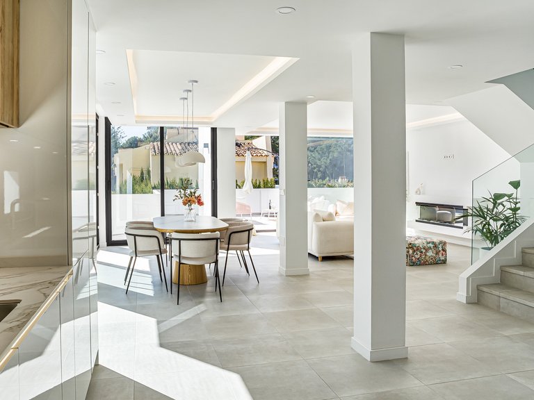 Villa for Sale in Marbella, Malaga 4