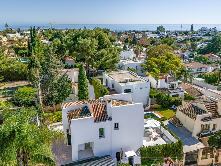 Villa for Sale in Marbella, Malaga 56